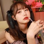 【あべみかこ】スト缶飲みながら文句を言うメンヘラの地雷系女子！手コキされ勃起チンコを弄ばれエッチな目つきでキスしてヨダレいっぱいで顔舐め