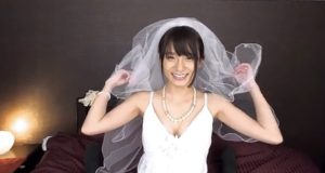 【吉良りん】笑顔が可愛いスレンダーな美乳美人の新妻！新婚旅行で綺麗なオマンコにフェラで勃起したチンコ挿入体位を変え何度も中出しの妊活セックス
