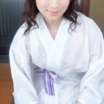 【川上ゆう】湯屋で巨乳の美熟女が三つ指ついてお出迎え！チンコしゃぶり即尺抜きされ個室に移り騎乗位挿入杭打ちピストン体位を変え濃厚なご奉仕セックス
