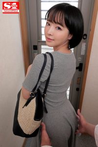 【三宮つばき】デリヘルでやって来たのは学生時代に憧れた美人の同級生！写真を見せたら思い出し親にチクると脅かしてザーメン中出しの口止めセックス