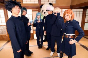 【さつき芽衣 三尾めぐ 天然美月】痴術学校で美少女が中出しセックス！バイブオナニー見せつけ勃起チンコに跨がり性技を鍛える過酷な訓練