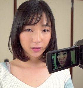 【茉宮なぎ】黒髪の可憐な彼女とハメ撮りセックス！バックで激突きに絶頂する姿を撮りいつも以上に大興奮の2人